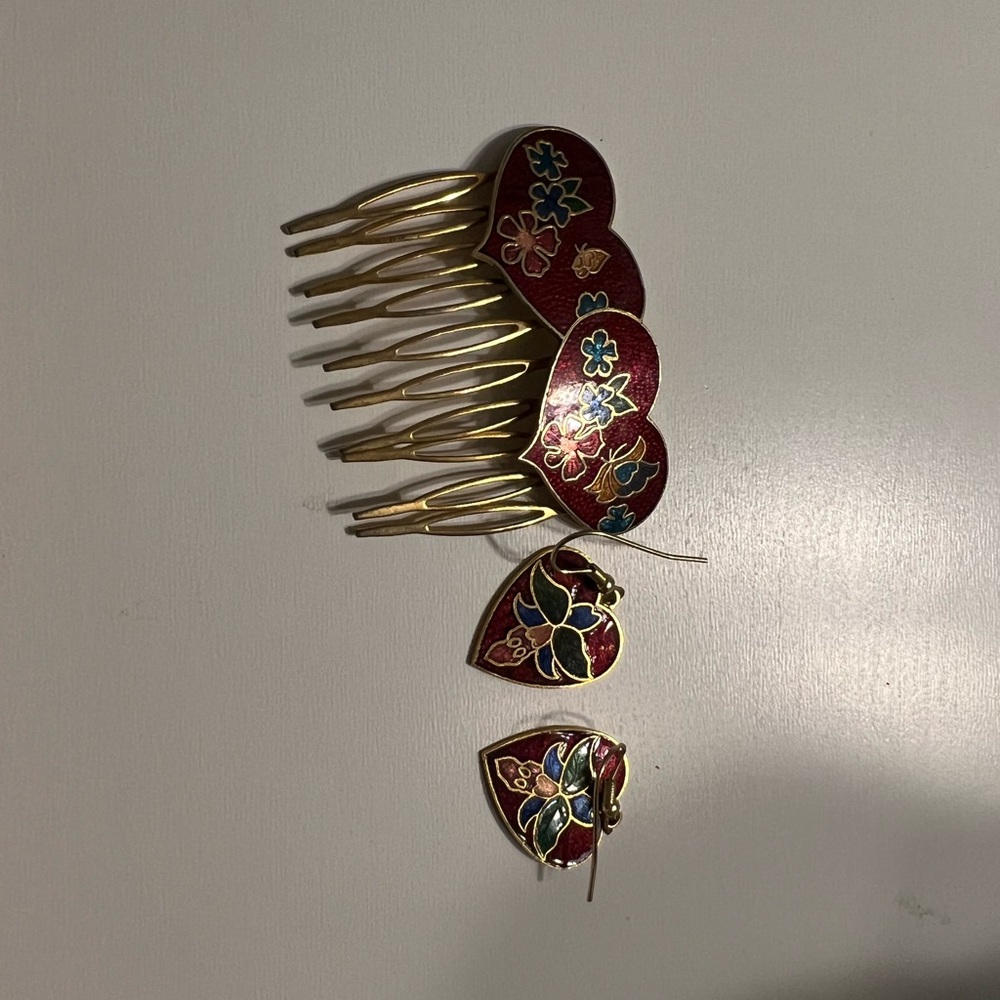 Vintage Earrings and hair pin set